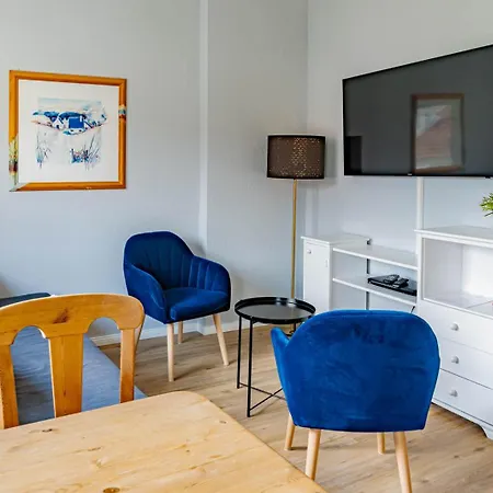 Apartmenthaus Chrischanshof * Rostock