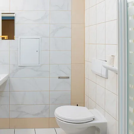 Apartmenthaus Chrischanshof Apartment *